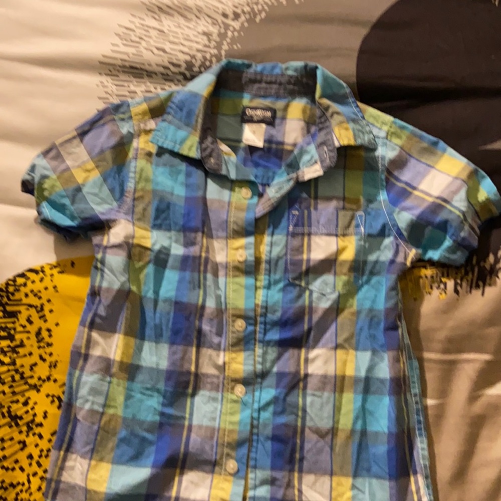 Oshkosh size 7